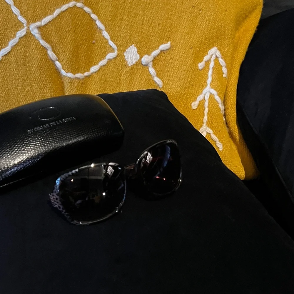 Oscar de la Renta | Accessories | Oscar De La Renta Black  display picture 1